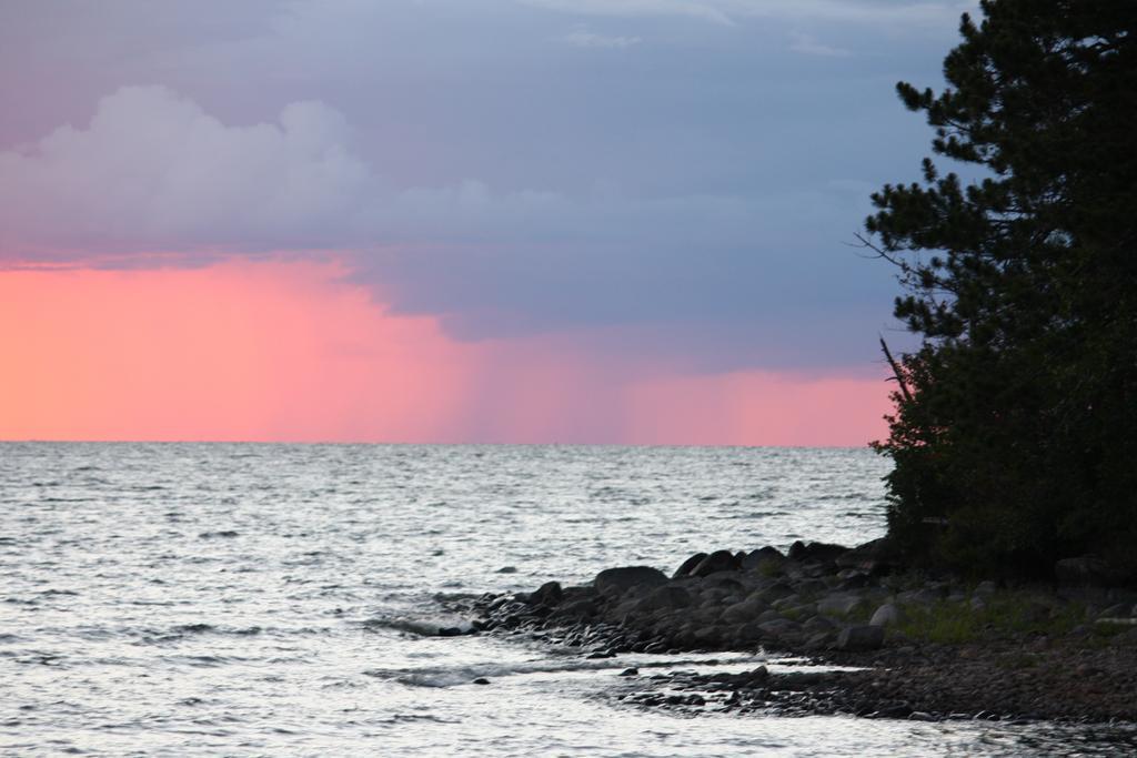 Chalkley'S Sandy Bay Cottage Resort Nipissing Beach Exteriör bild