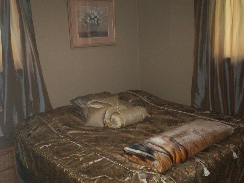 Chalkley'S Sandy Bay Cottage Resort Nipissing Beach Rum bild