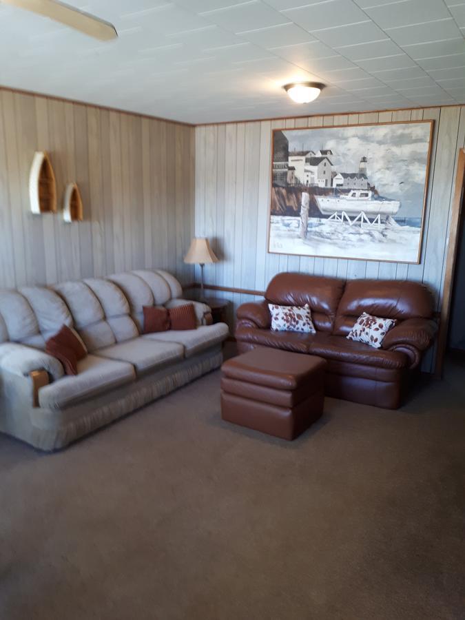 Chalkley'S Sandy Bay Cottage Resort Nipissing Beach Exteriör bild